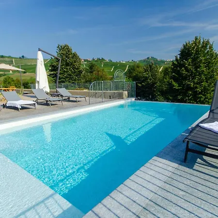 Casa Ressia Alba (Piedmont)